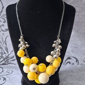 Beautiful Elegant Yellow and Cream & Silver Beaded Necklace.